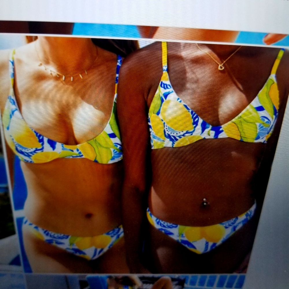 NWT- Kenny Flowers Positano (3 pc Bikini)  XL Top: Large bottom; Large bottom